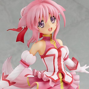 Dog Days – Millhiore F. Biscotti 1/8 PVC figure by Good Smile Company